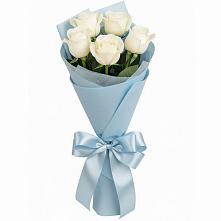 Букет 5 Белых роз Проуд в Шексне