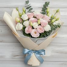 Букет цветов из:  Лизиантусы в Шексне