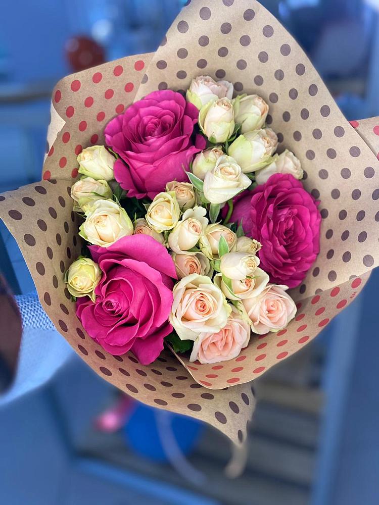 Букет ласковый взгляд в Шексне Букет цветов из: Розы в Шексне