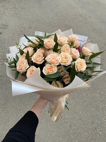 Букет Кремовые розы Латте в Шексне