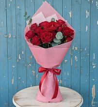 Букет красный бархат в Шексне Букет цветов из:  Розы в Шексне