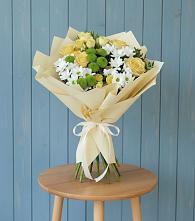 Букет цветов из:  Хризантемы и Розы в Шексне