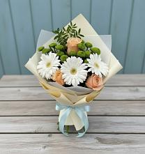 Букет цветов из:  Герберы, Розы и Хризантемы в Шексне