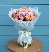 Букет Счастливые мгновение в Шексне Букет цветов из:  Хризантемы и Розы в Шексне